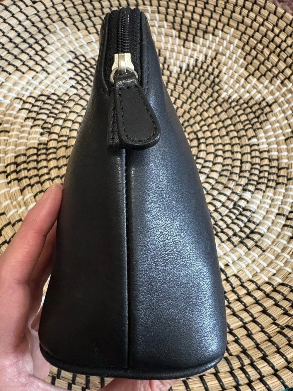 Vintage RARE Coach Leather Half-Moon Dome Zip Cosmetic Case with Coin Pouch